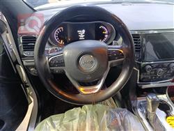 جیپ گراند شیرۆکی